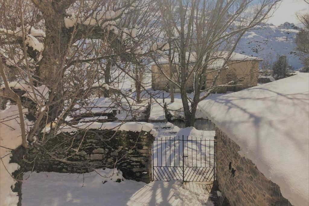 Willa Casa La Biera La Velilla  Zewnętrze zdjęcie